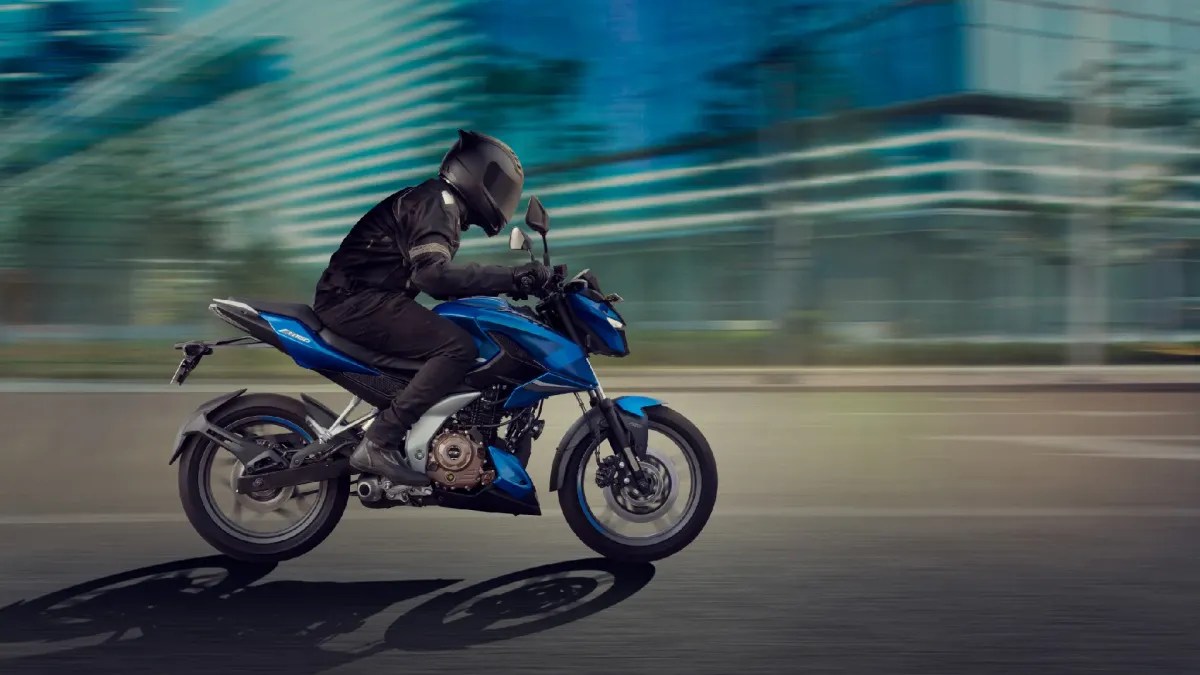 High-performance Bajaj Pulsar N160 pushing limits with class-leading torque and pickup