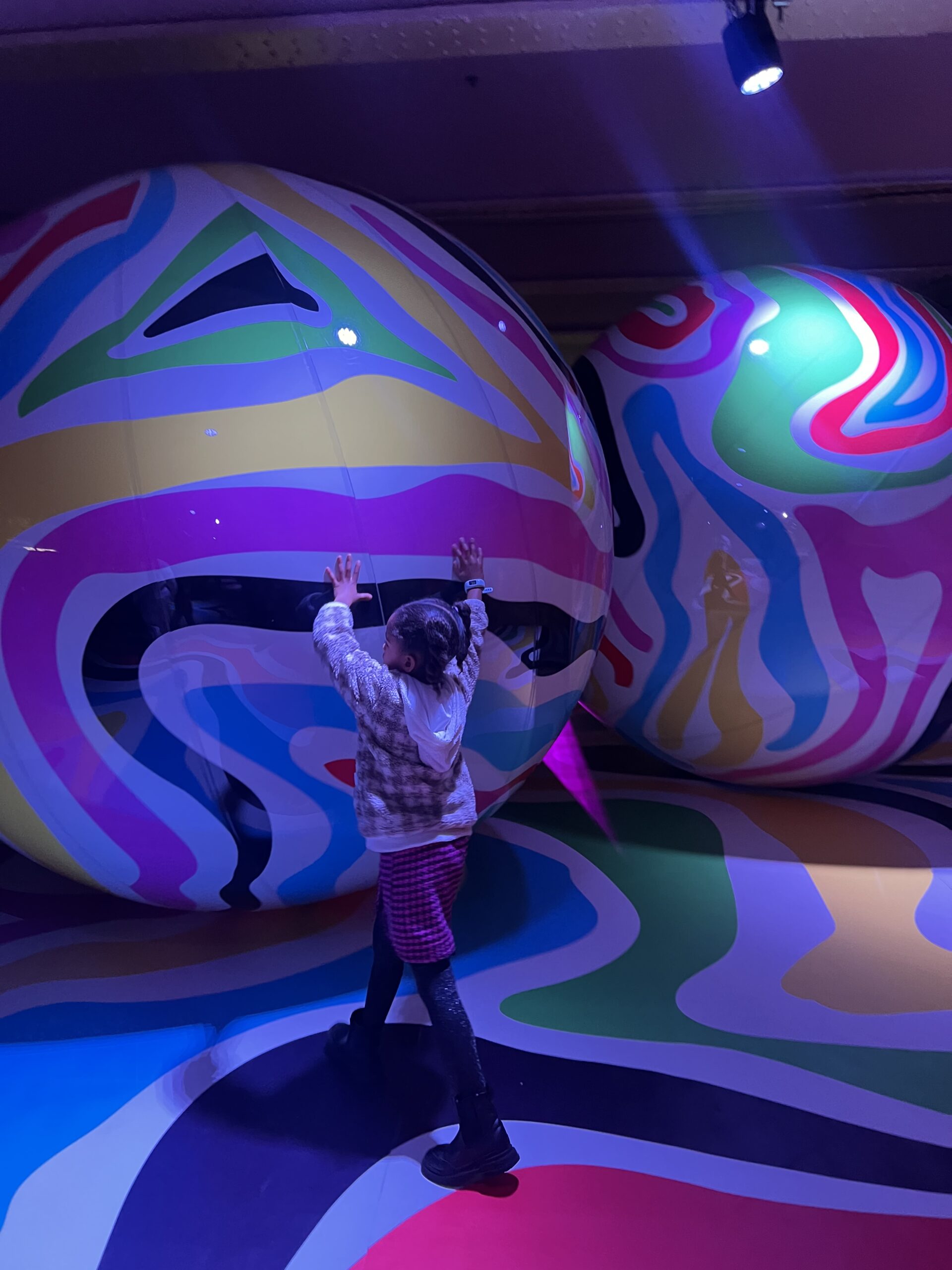 REVIEW: Balloon Museum – London’s first inflatable art museum