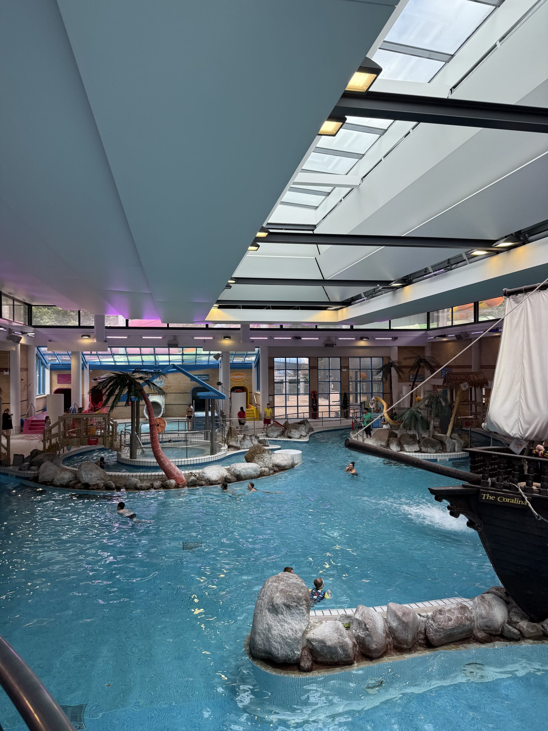 Coral Reef Waterworld REVIEW 2026: Is This the Best Family Water Park Near London?
