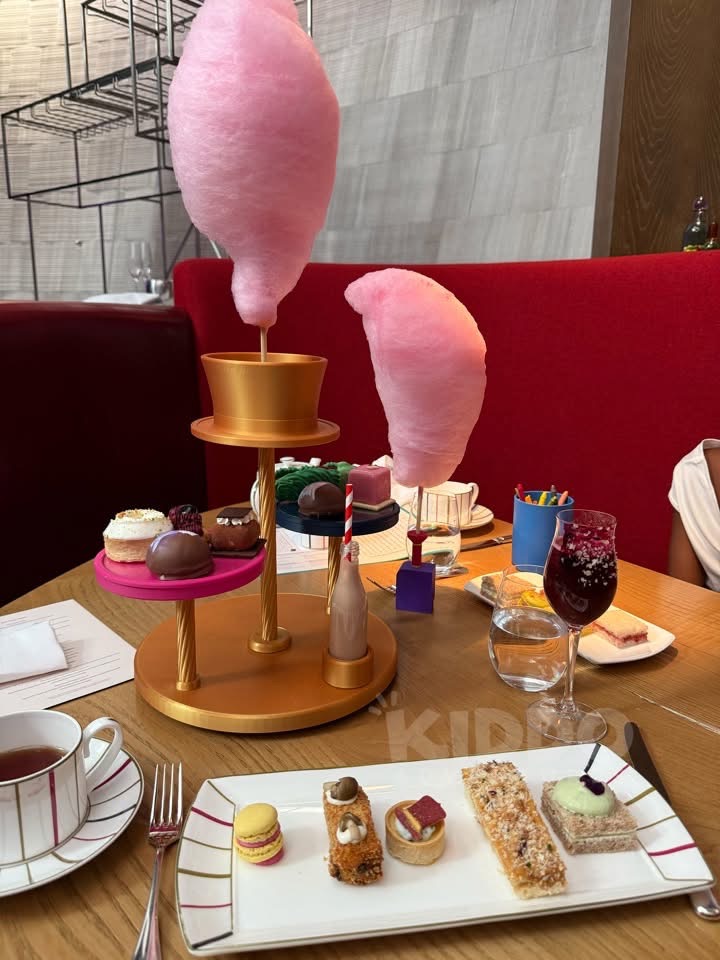 REVIEW: Charlie and the Chocolate Factory Afternoon Tea London: Our Visit to One Aldwych