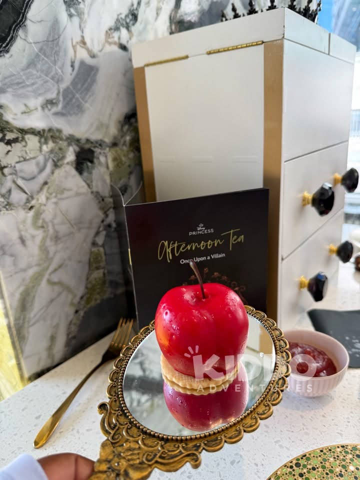 Tea, Spells and Happily Never Afters: Disney Villains Afternoon Tea London REVIEW