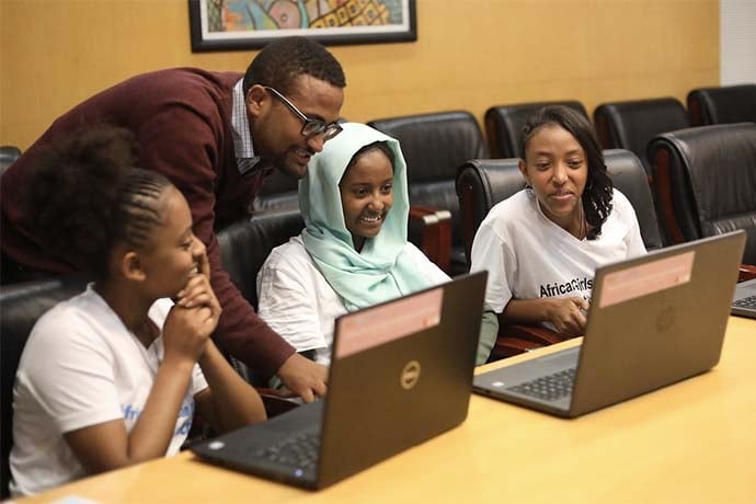 Stem Forward On Linkedin Intro To Python - Amazing Desktop Mountain Illustrations | Free Download