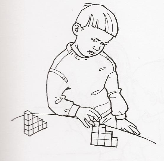 Κατασκευάζει