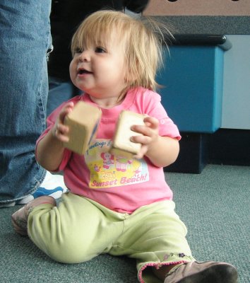 Κτυπάει αντικείμενα