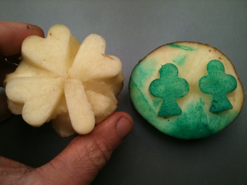 Χαράξτε την πατάτα