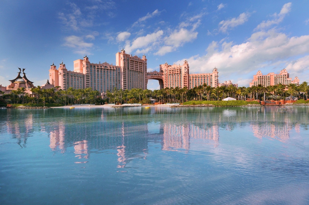Is The Bahamas Safe? What You Should Know About Crime Hacks To Save Money At Atlantis Resort - Kidtripster