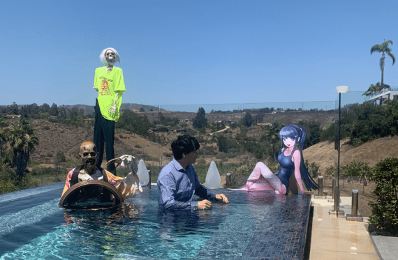 Tobyn Jacobs enjoying in the pool. Source - Twitter