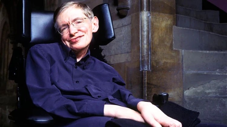 Hawking’ten fizik dünyasını karıştıracak yeni teori