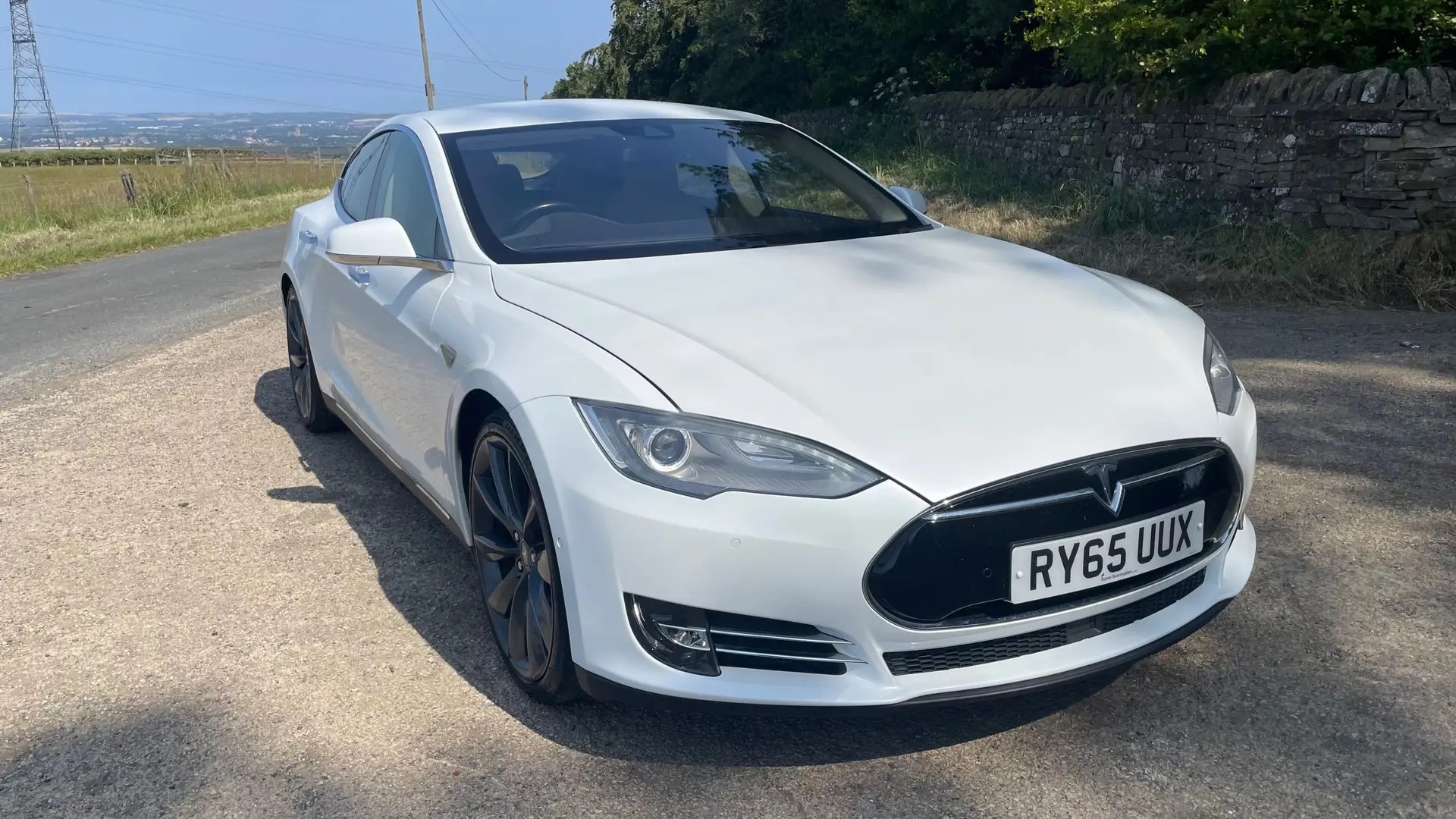 2015 TESLA MODEL S