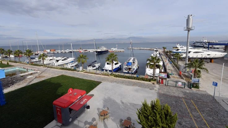 İzmir Marina yeniden cazibe merkezi oluyor - KiraHaber