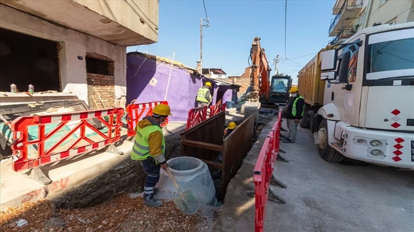 İzmir’de Büyük Altyapı Harekâtı Başladı