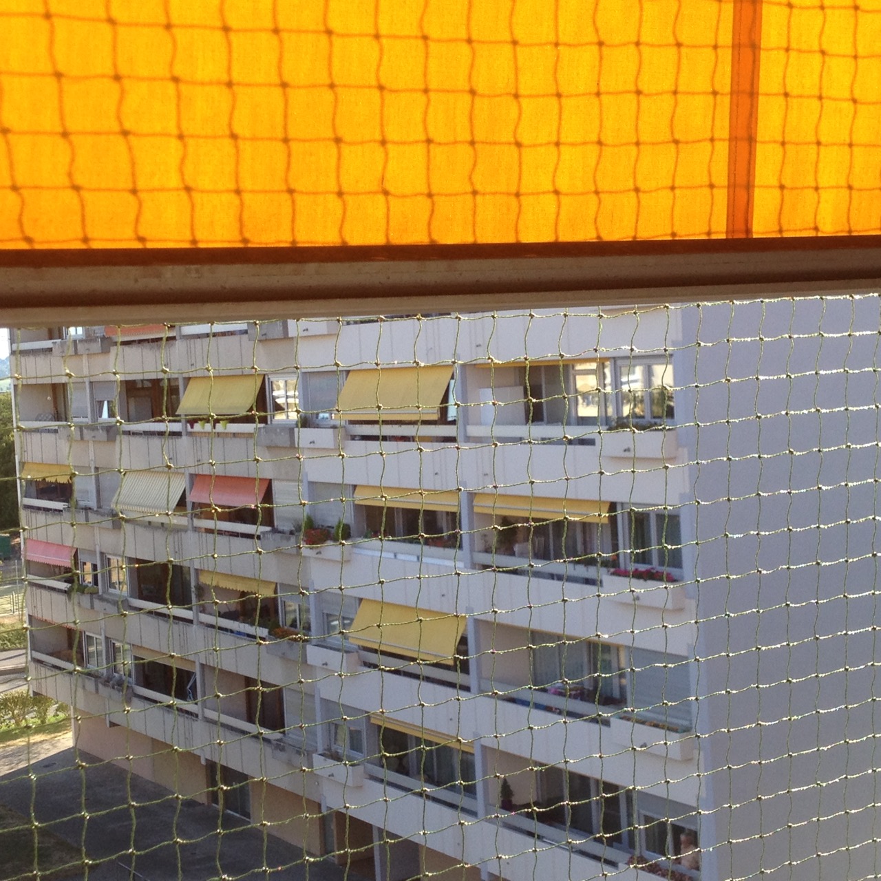 Le store reste parfaitement accessible et fonctionnel