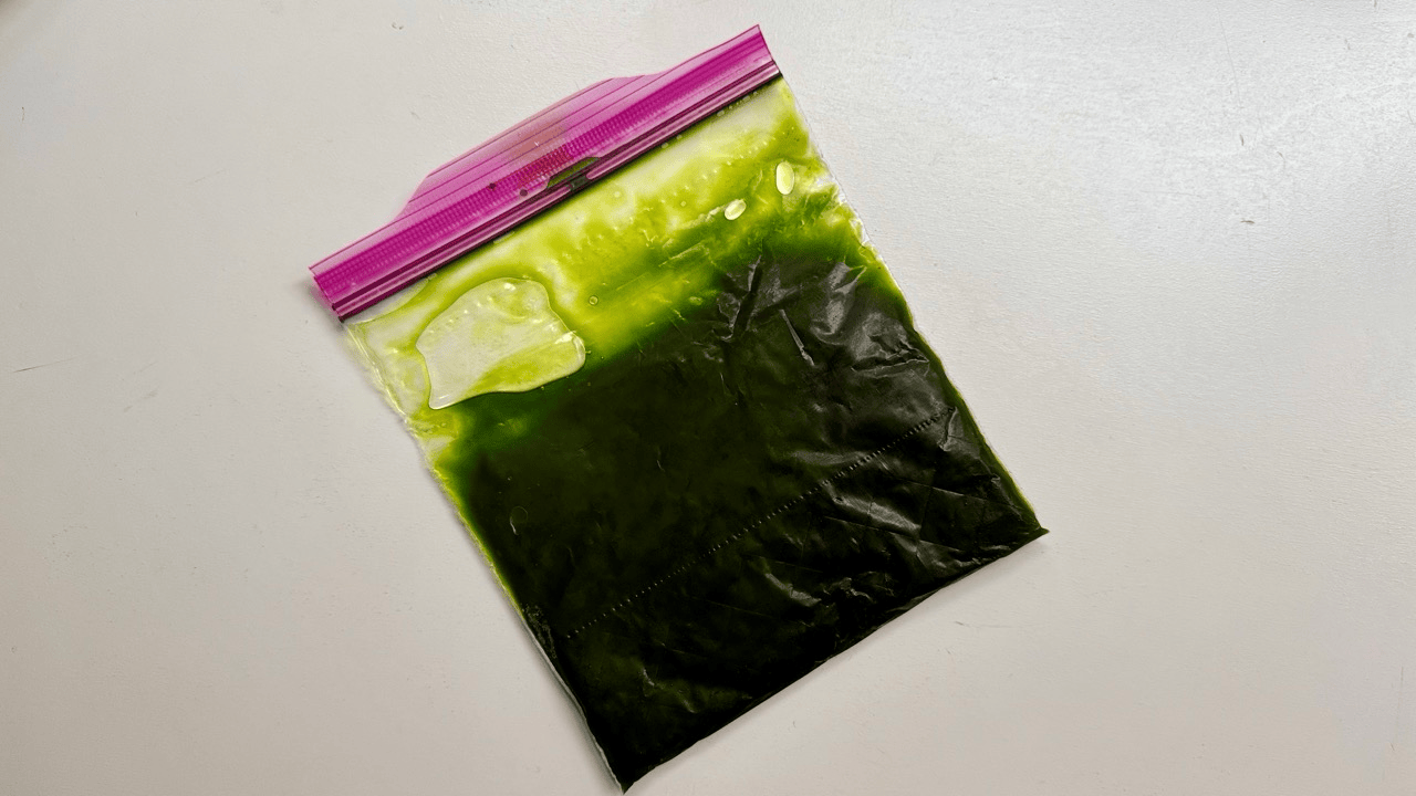 fig oil packed in the freezer bag
