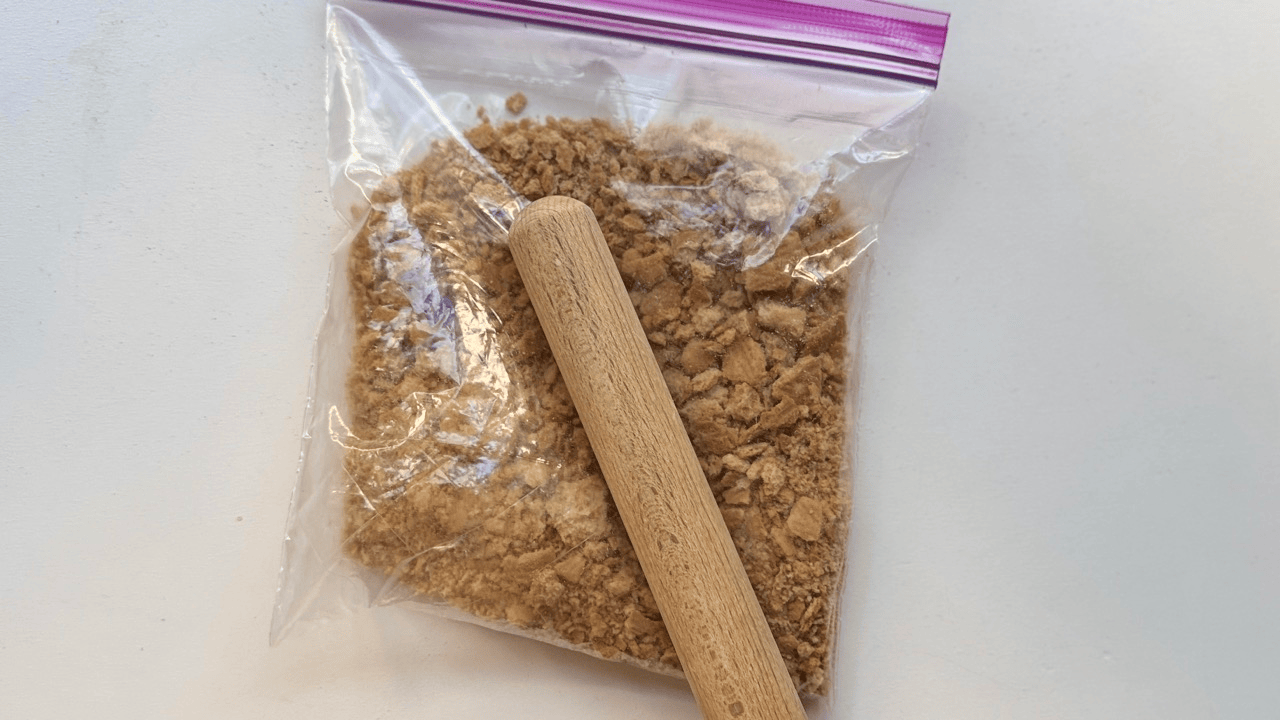 making graham cracker crums