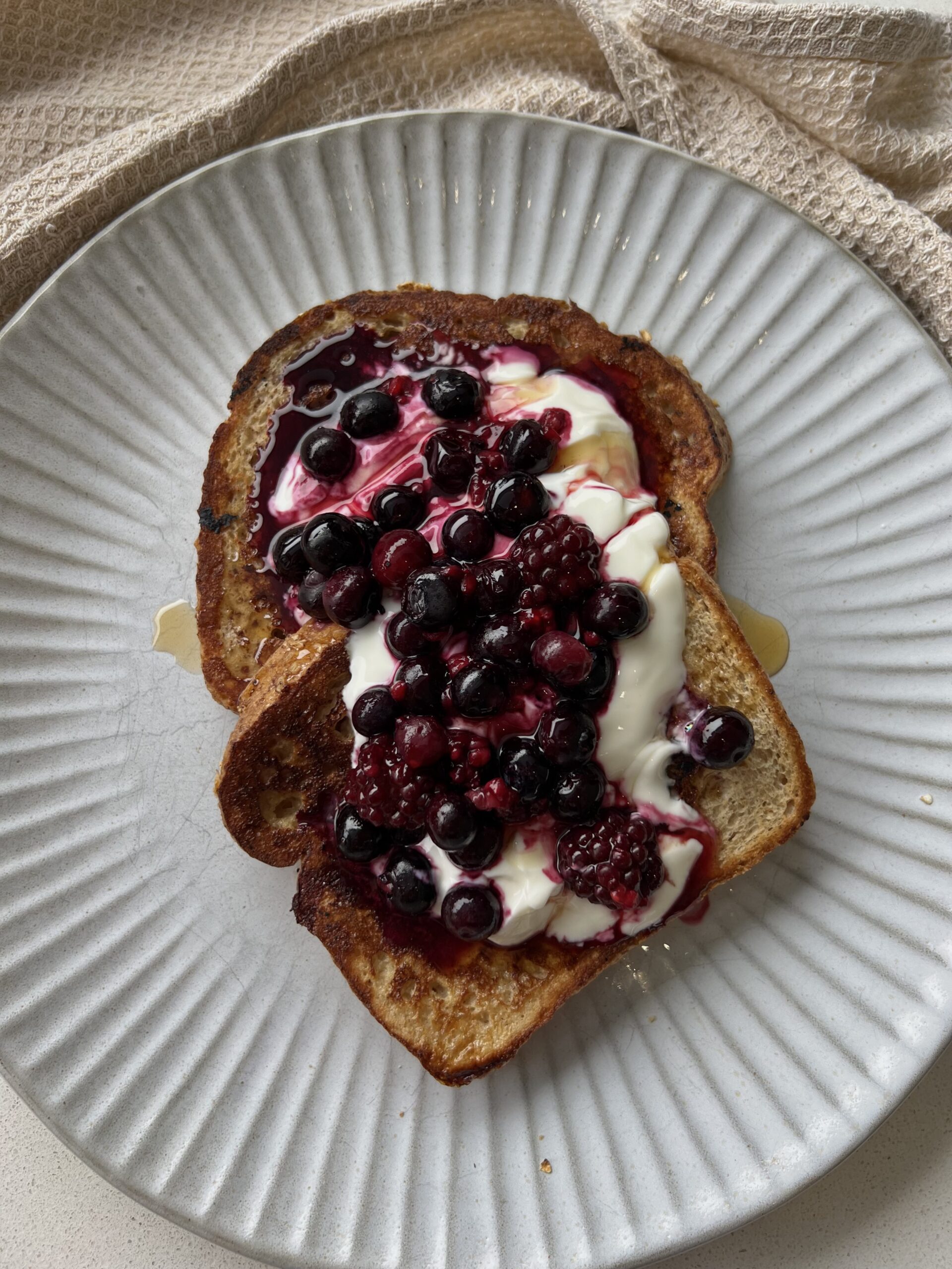 French toast, berry French Toast, easy breakfast, healthy breakfast, breakfast recipe, healthy recipes