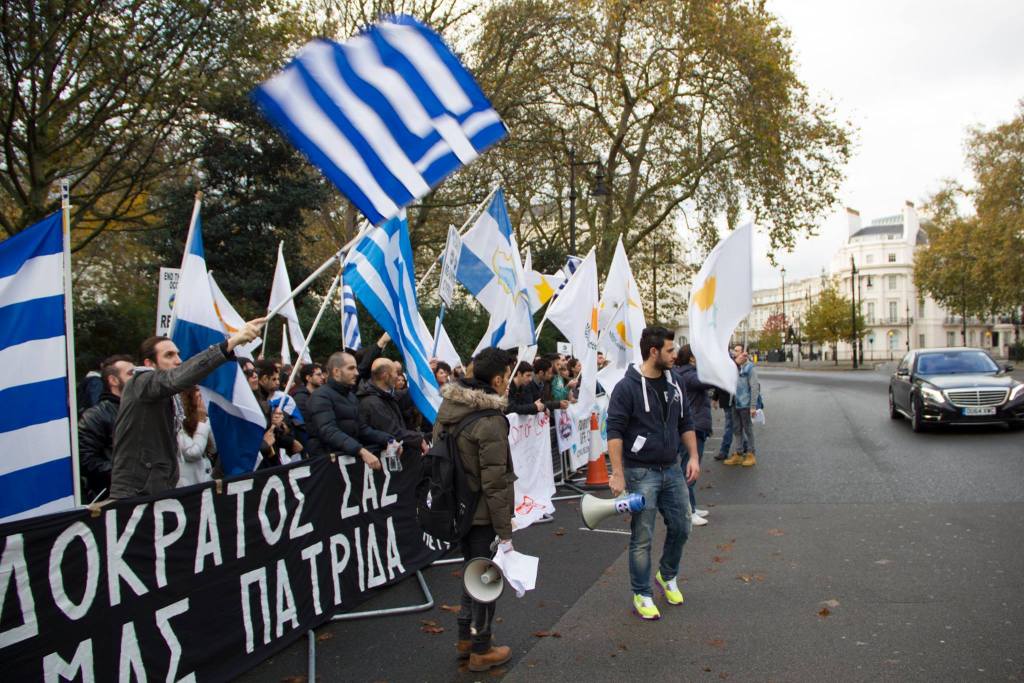 2015-2016 Πρόεδρος Εθνικής Φοιτητικής Ένωσης Ηνωμένου Βασιλείου (ΕΦΕΚ ΗΒ)