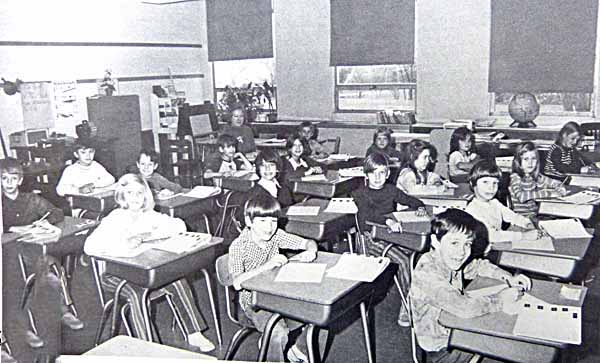 3rdGradeClassroom1973