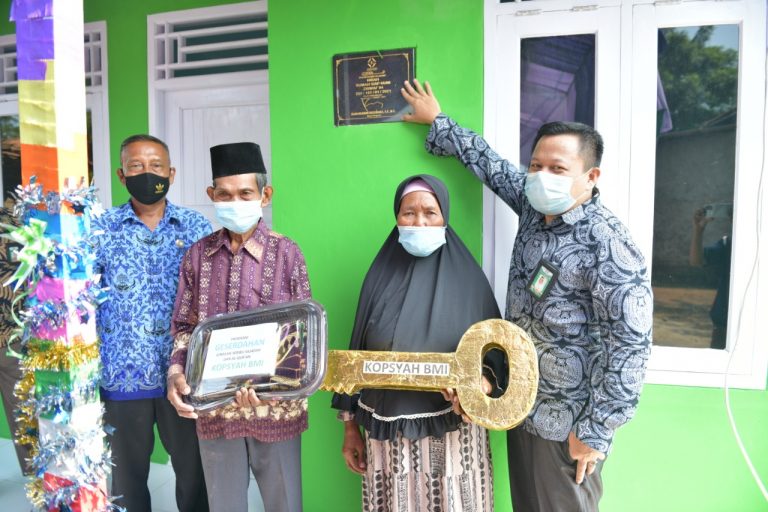 Bermimpi tentang arti mimpi diberi kunci mobil bisa jadi baik, itu juga bisa jelek untuk nasib anda. HRSH BMI Wujudkan Mimpi Farida Jadi Kenyataan - Klikbmi.com