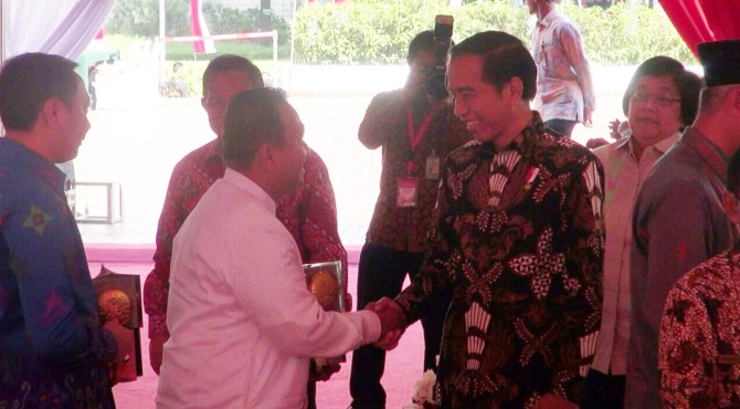 Ubah Tata Kelola TPA, Sawahlunto Raih Piala Adipura 2017 Untuk Kedua  Kalinya | KlikPositif.com - Media Generasi Positif