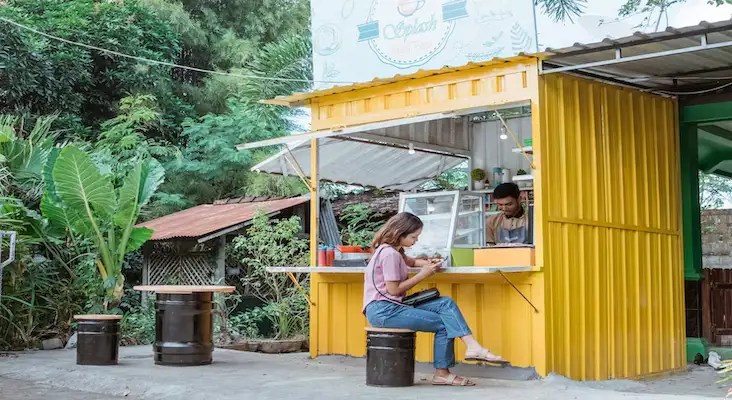 Inspirasi Desain Warung Kecil Depan Rumah 
