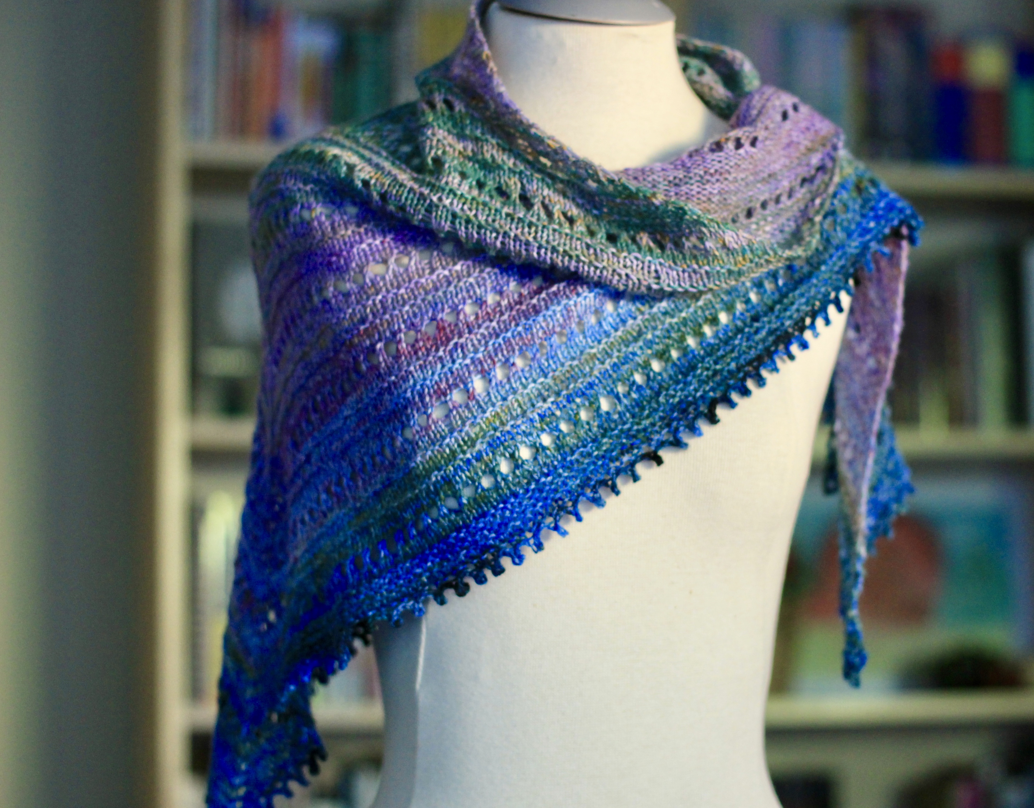 handpainted eyelet ridge