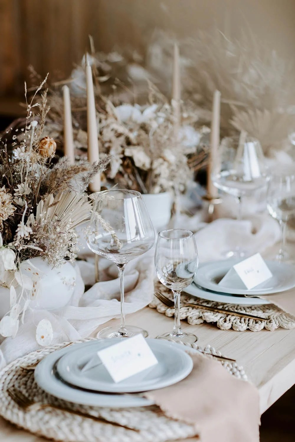 Neutral Wedding Table Decor