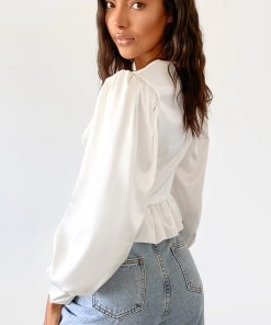 PRETTYLITTLETHING Bluza