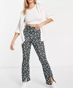 Alternative view of MISSGUIDED Helanke