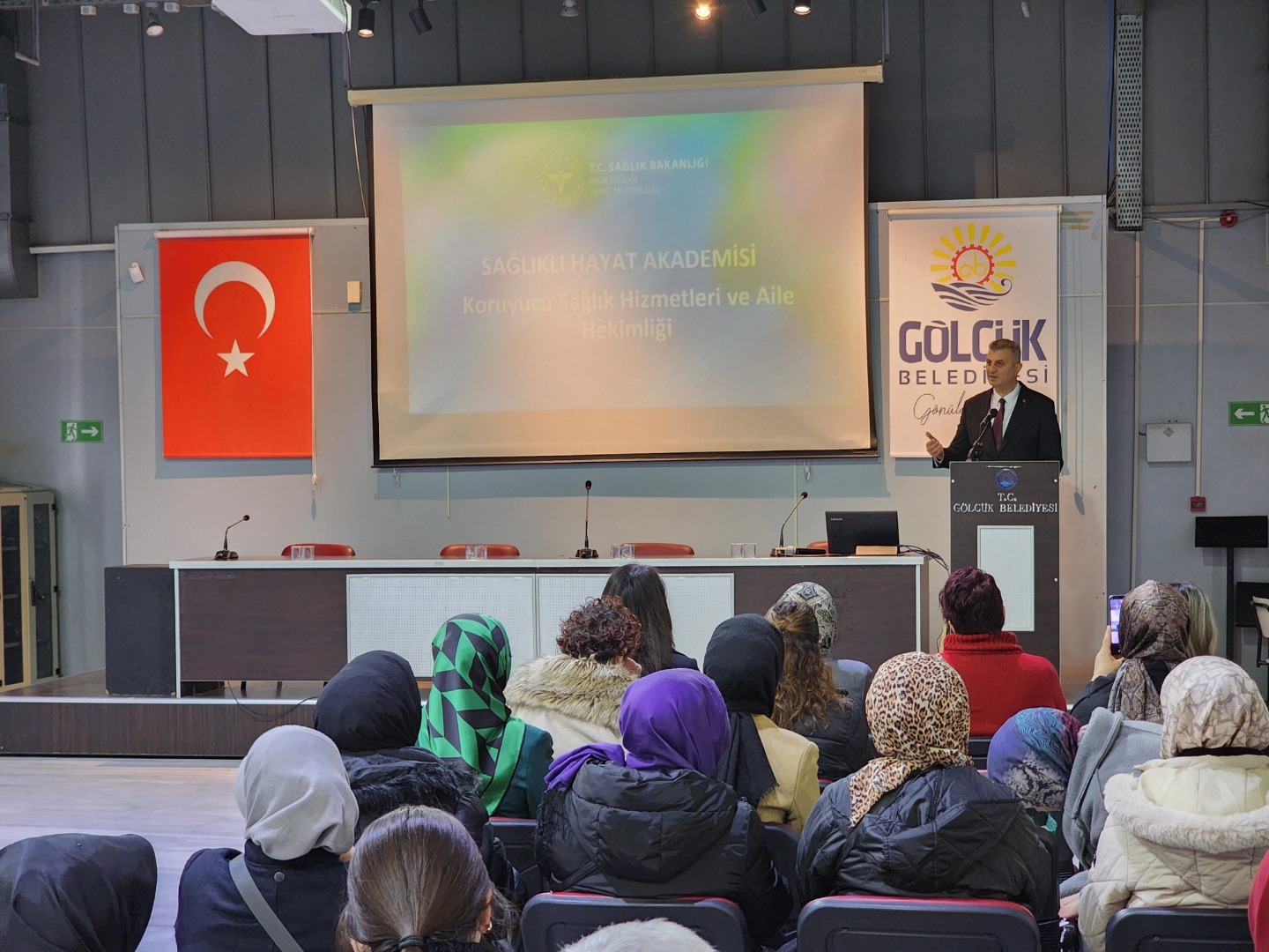 Gölcük'te Sağlıklı Yaşamın Kapıları Aralandı!