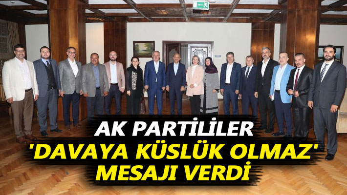 AK Partililer 'Davaya küslük olmaz' mesajı verdi