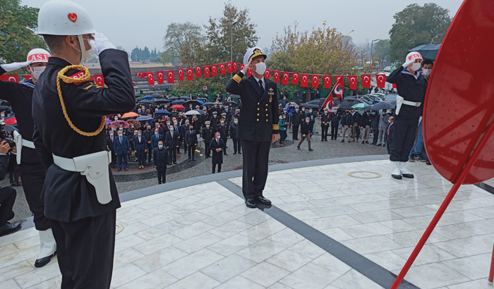 Büyük önder saygıyla anıldı