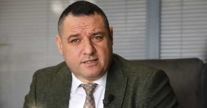 Acur: Savaşa gitmiyoruz, seçime gidiyoruz