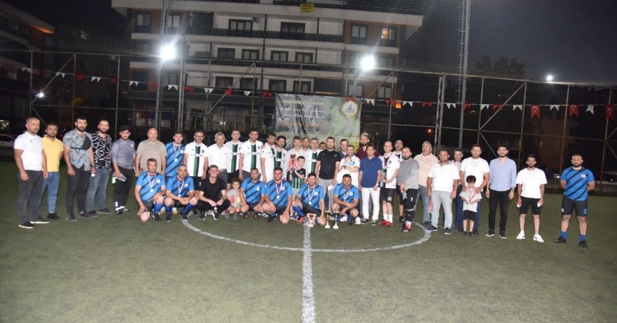 Belediye personelleri futbol turnuvasında ter döktü