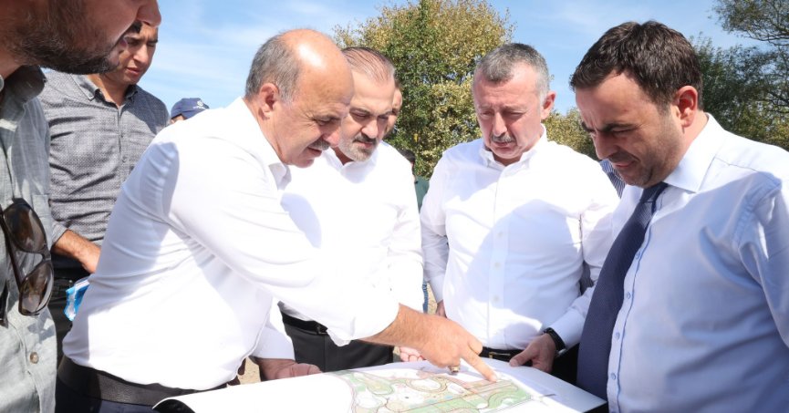 Şahin Talus, sahada devam eden projeleri yerinde inceledi