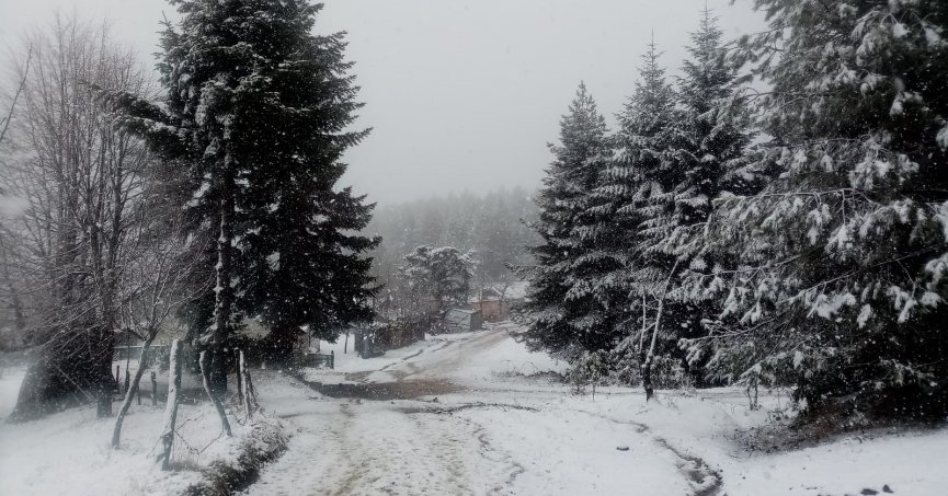 Kartepe beyaza büründü