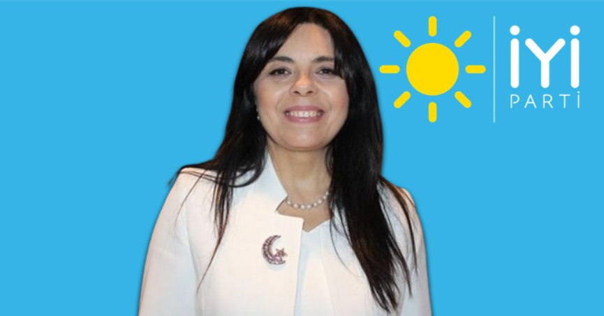 İYİ Parti'de yaprak dökümü sürüyor: İzmit İlçe Başkanı da istifa etti!