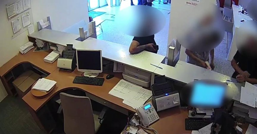 Sahte araç kiralama sitesi açarak vatandaşları dolandırdılar