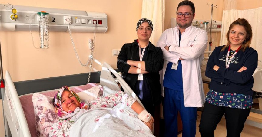 Gölcük Necati Çelik Devlet Hastanesi'nde bir ilk