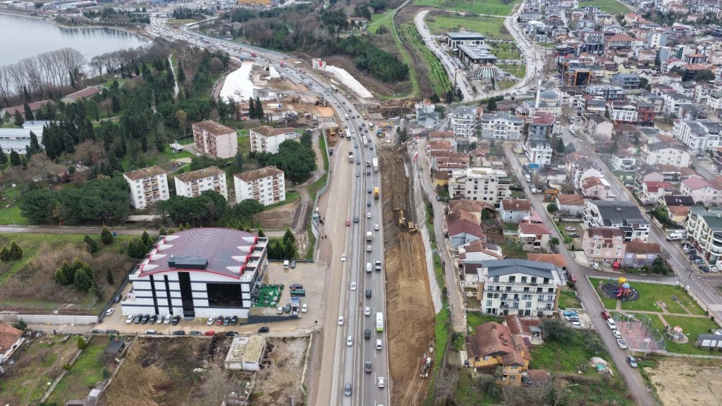 1-2-2