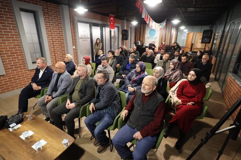 2-2-aadd5224-16f36030