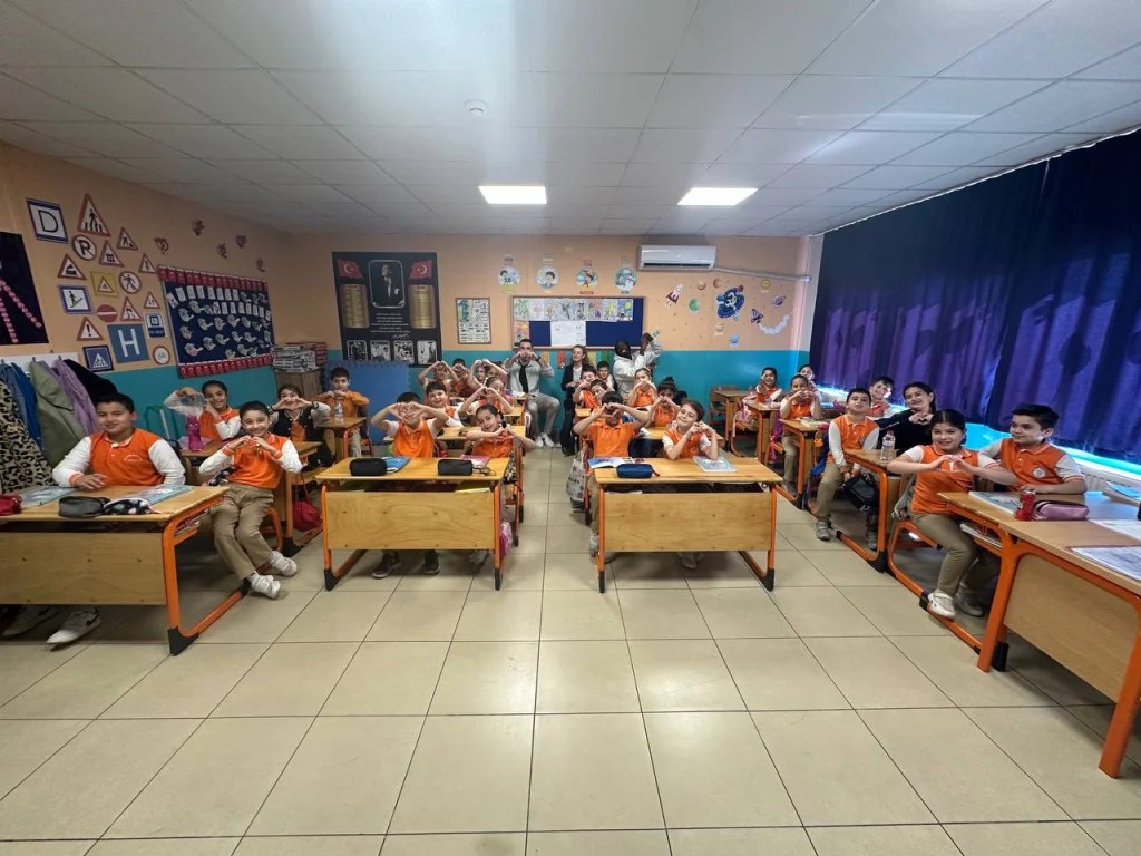 3-6e9b3af7-17aff143