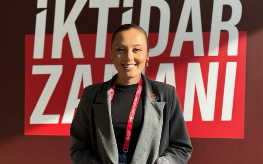 CHP’li Özlem Ünal’dan Tahsin Tarhan’a sert çıkış: Kocaeli’de hangi yüzle sokağa çıkacaksınız?