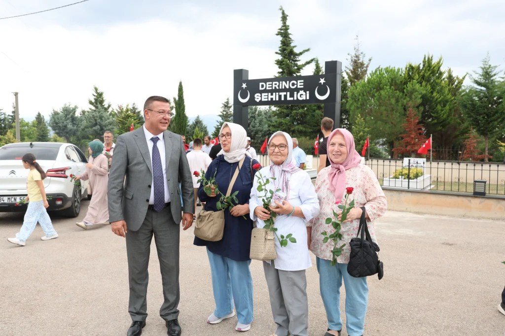 Derince’de 17 Ağustos Deprem Şehitleri Anıldı!