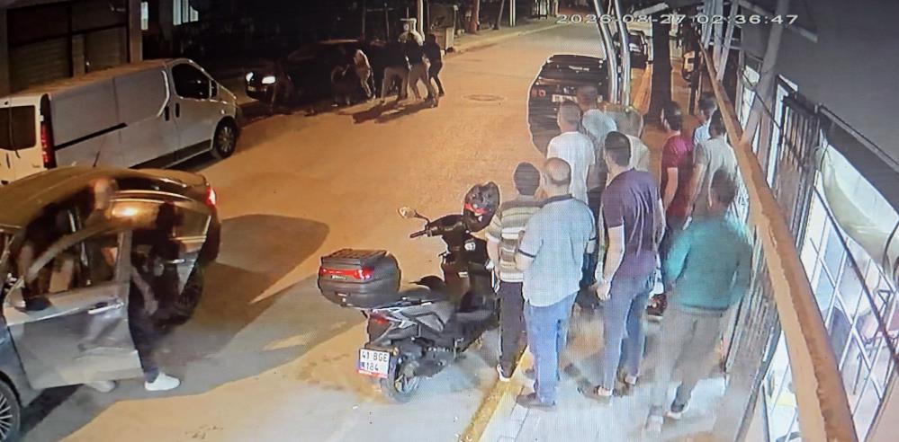 2’si ağır 5 kişinin yaralandığı kavganın görüntüleri ortaya çıktı!