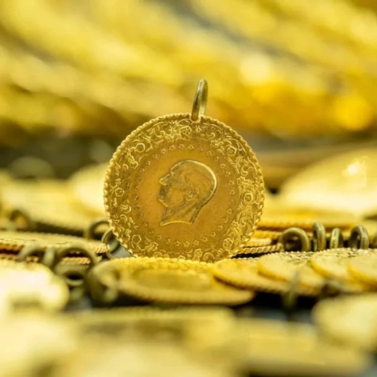 Gram Altın Rekor Kırarak 6.900 TL’ye Ulaştı!