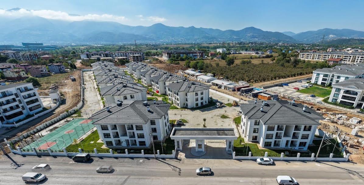 Büyükşehir 144 aileyi daha ev sahibi yaptı