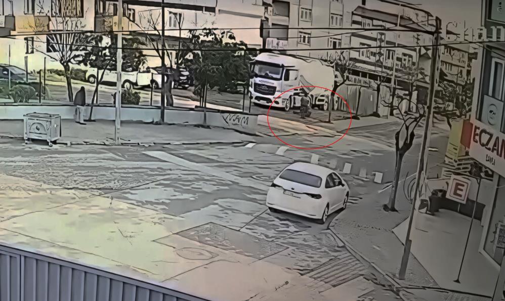 Cinayet anı saniye saniye kamerada: 2,5 saat tırın altında beklemiş