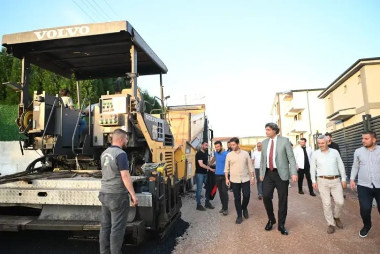 Kartepe’de Ulaşım Altyapısı Güçleniyor: Yeni Asfaltla Modern Yollar