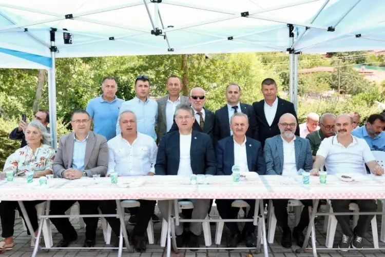 Derince’de STK’larla Dayanışma Rüzgarı