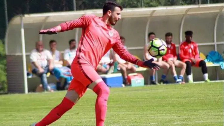İhsaniyespor’un kalesi artık gole kapalı! Amatörün en iyi eldivenini aldılar